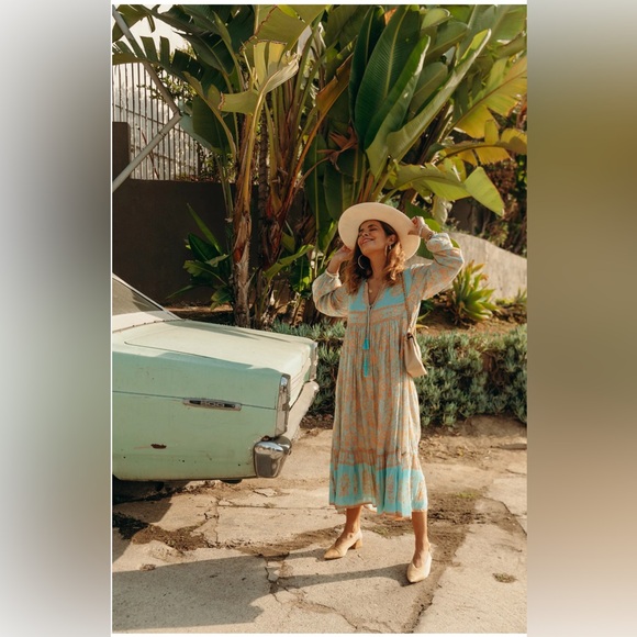 Spell Juniper Boho Midi Dress Eggshell Blue size medium - Picture 3 of 9